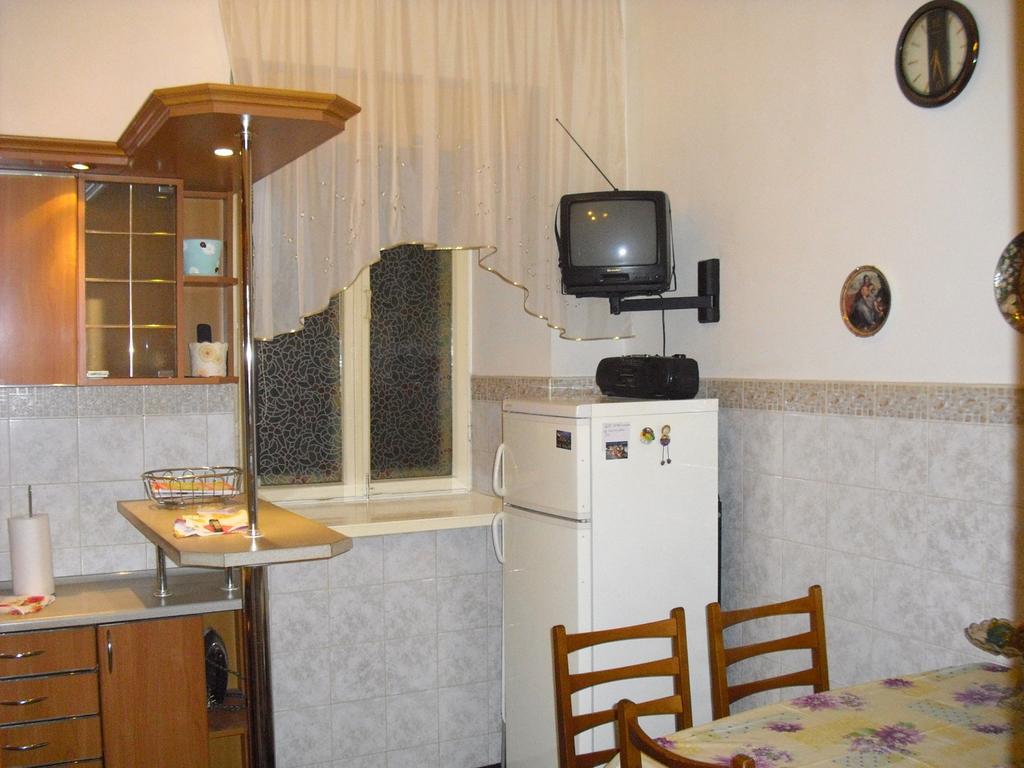 Apartment On Krakovskaya 9 Lviv Ngoại thất bức ảnh